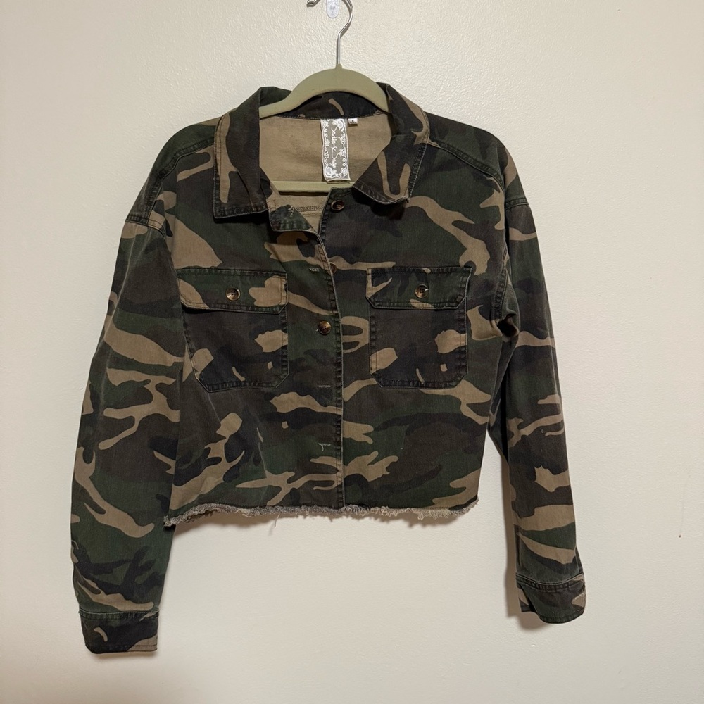 Camouflage Cropped Jacket